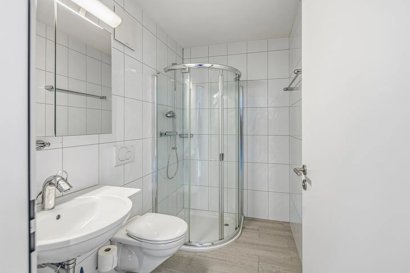 Modernes Büro Nahe Bahnhof - Foto 8 von 12