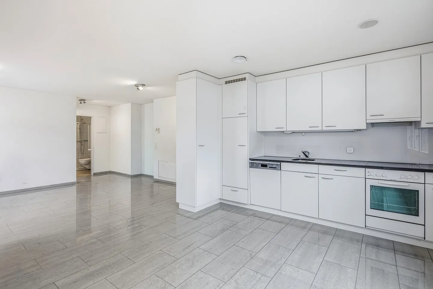 Modernes Büro Nahe Bahnhof - Foto 10 von 12