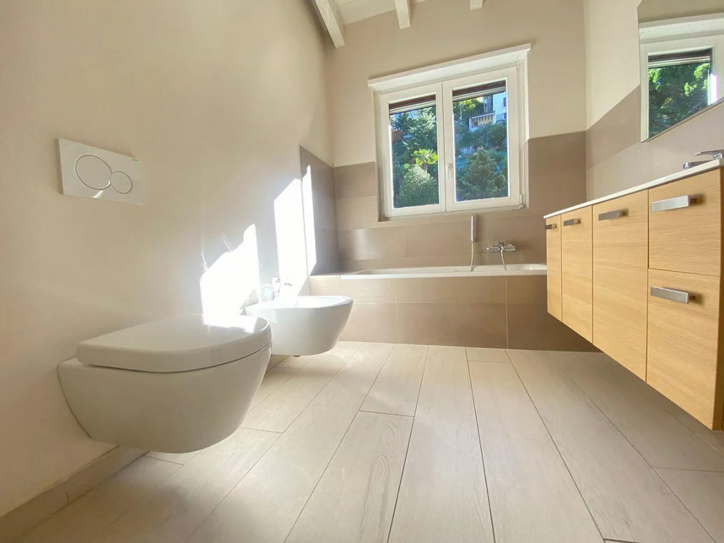 Appartamento luminoso di 4,5 stanze con piscina a Montagnola - Collina d'Oro - Foto 6 di 12