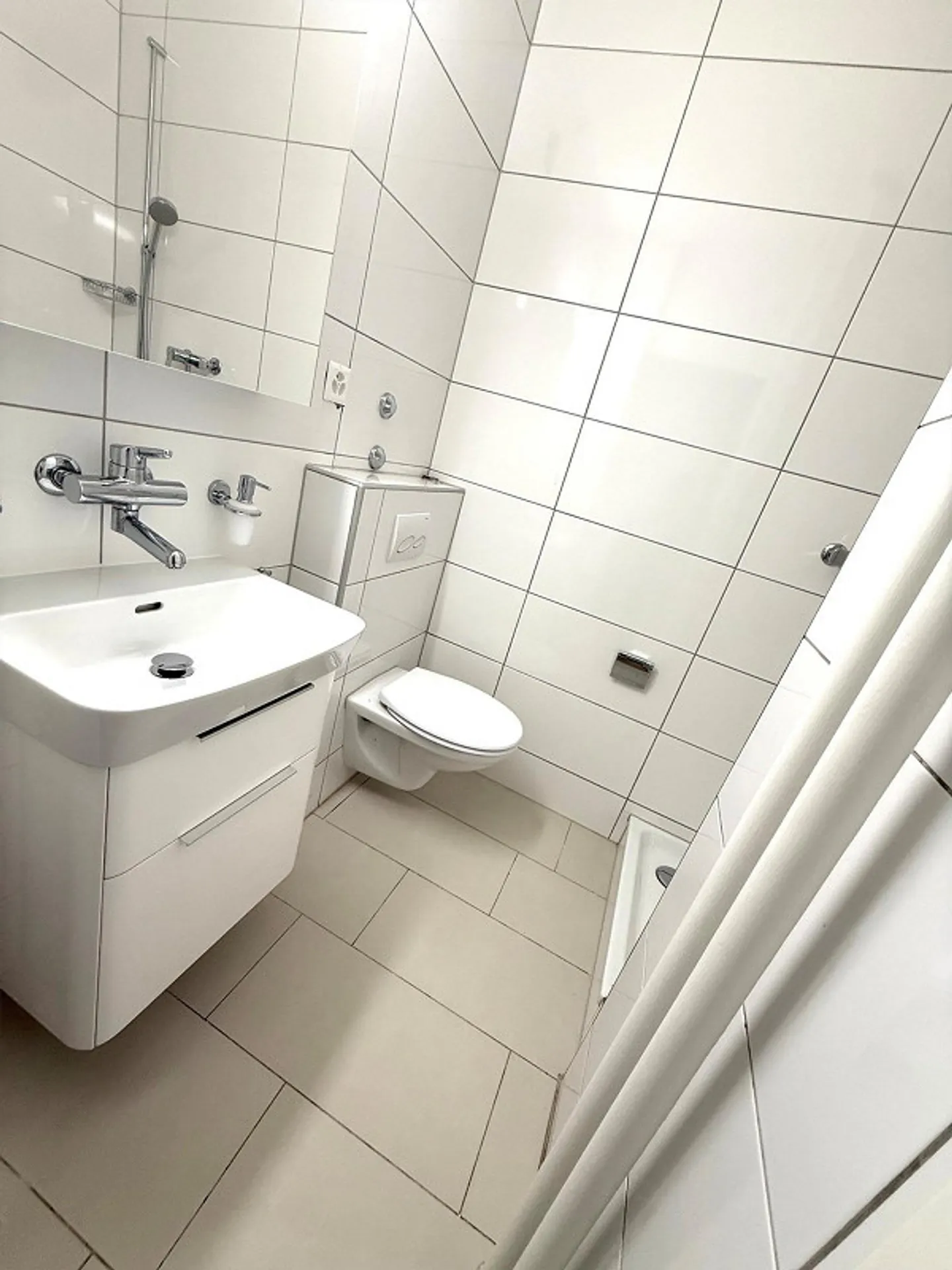 Moderne Singlewohnung am Rhein - Foto 5 von 8