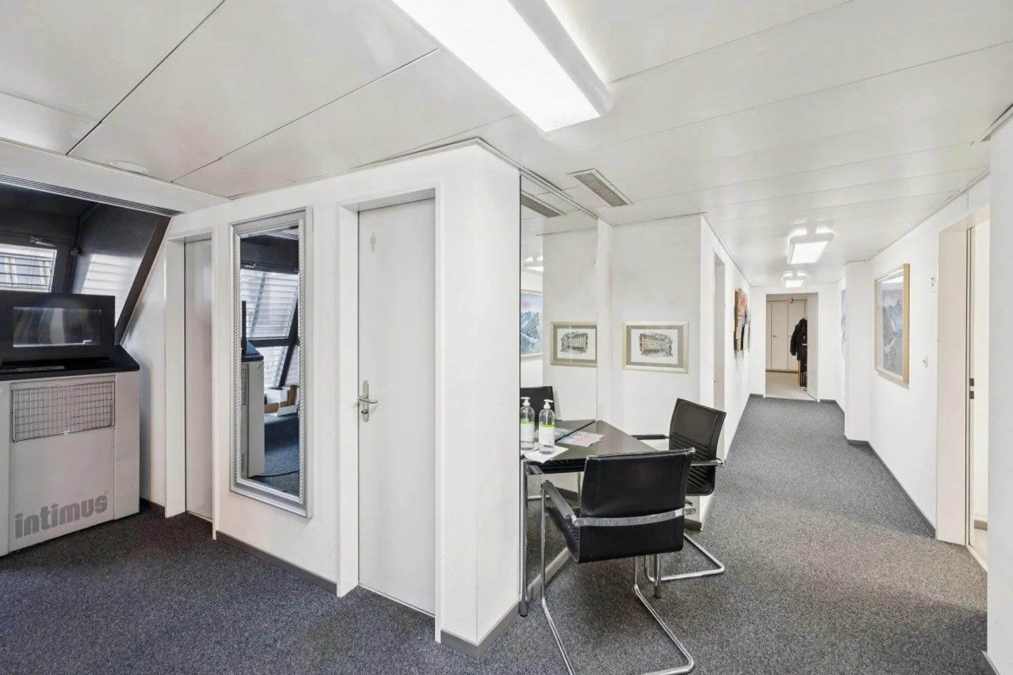 Spazio ufficio con carattere nel cuore di Basilea - Foto 11 di 12