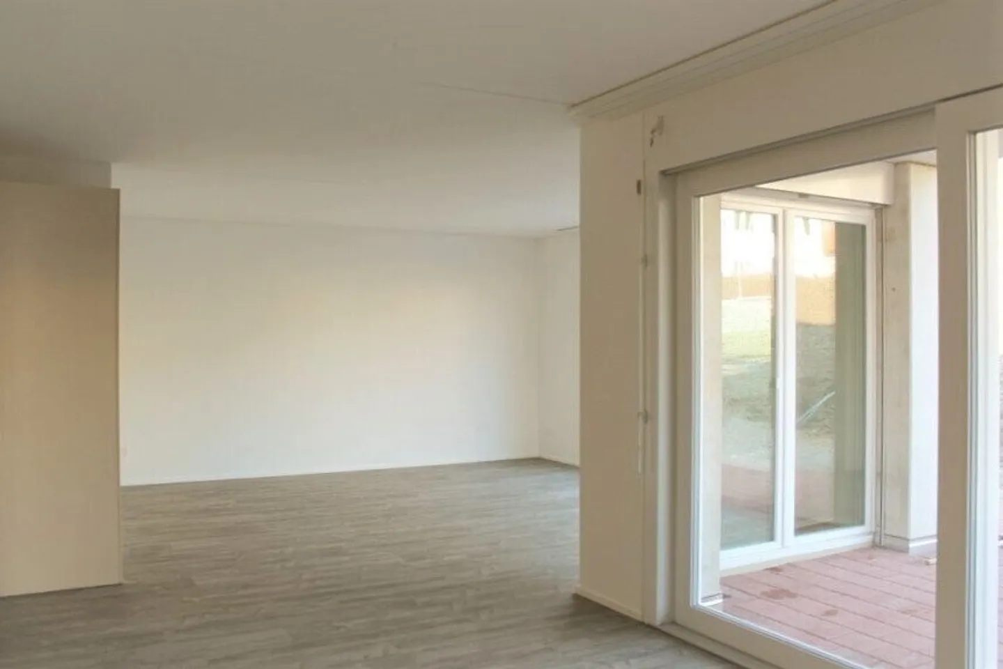 Charmante 2.5-Zimmerwohnung - Foto 2 von 7