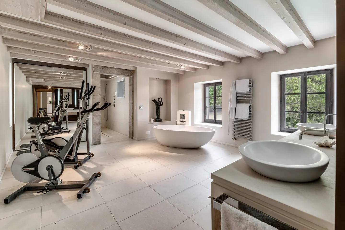 Charming turnkey village house. - Photo 9 of 11