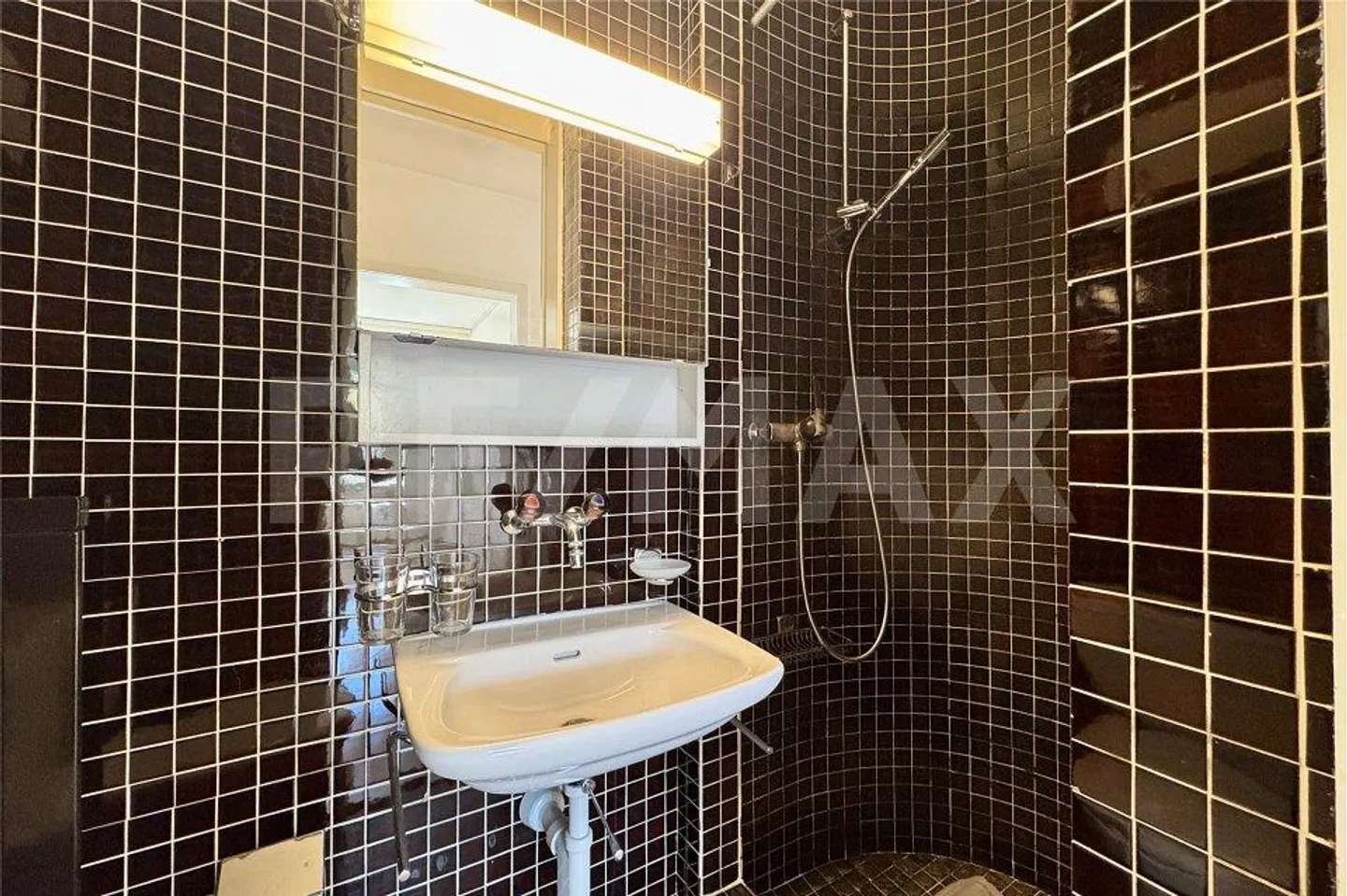 Charmante Wohnung in Zürich - Foto 3 von 9