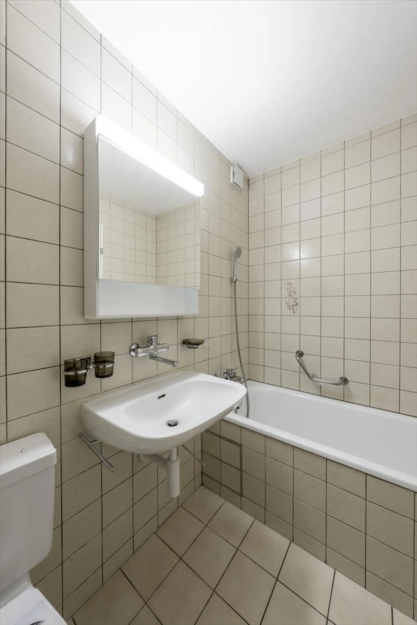 Einziehen - wohlfühlen und Geld sparen - 1. Monatsmiete ist geschenkt - Foto 8 von 12