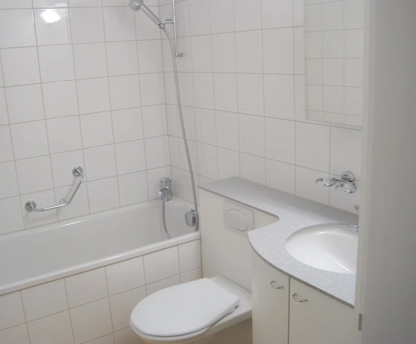 Appartement moderne près de Thun - Photo 2 sur 8