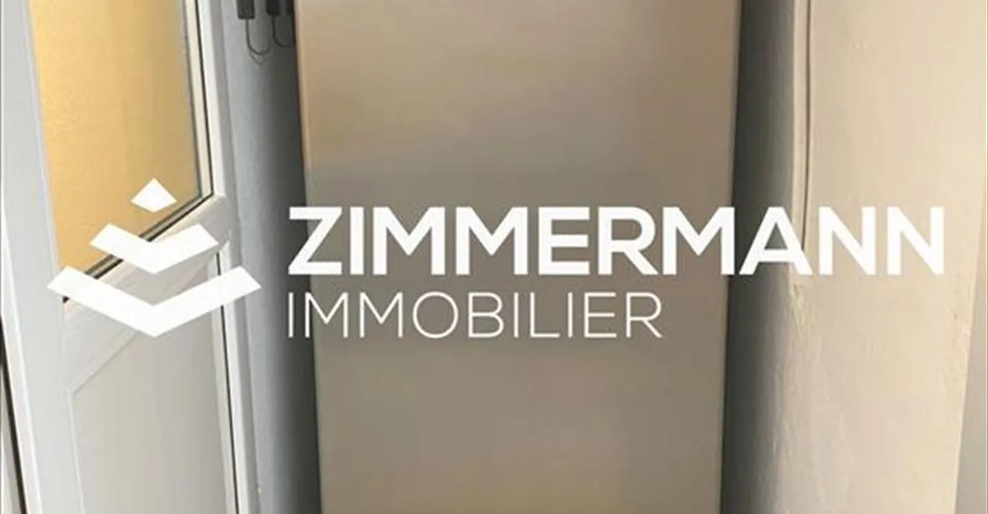 Mixed-use building for rent - Photo 5 of 11