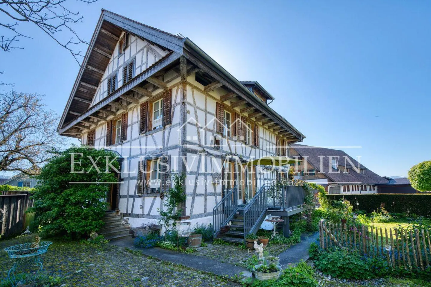 Vivez historiquement dans deux bijoux - Photo 2 sur 6