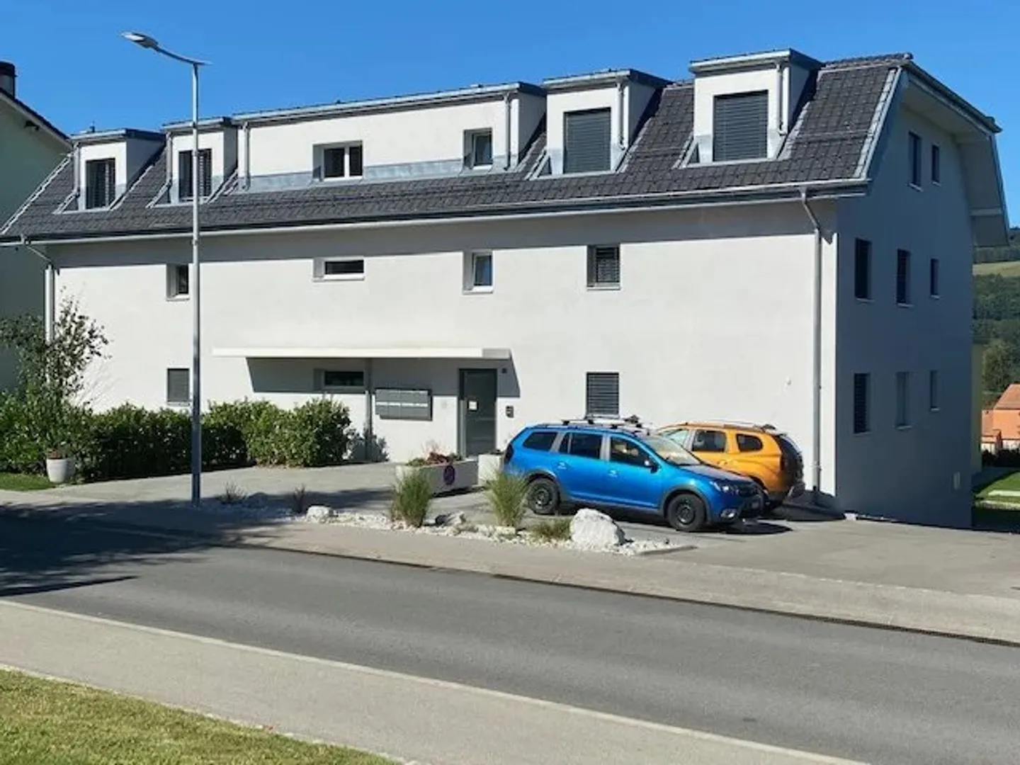 Location - Parking Attalens - Photo 1 of 2