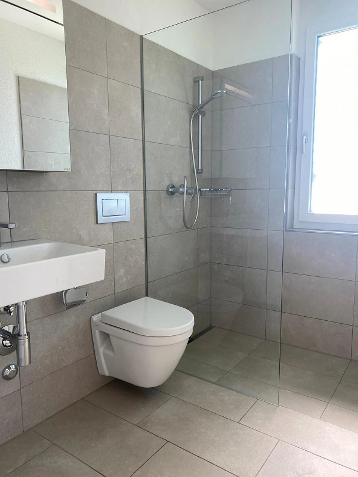 Modernes Apartment in Zürich-Seebach - Foto 8 von 9