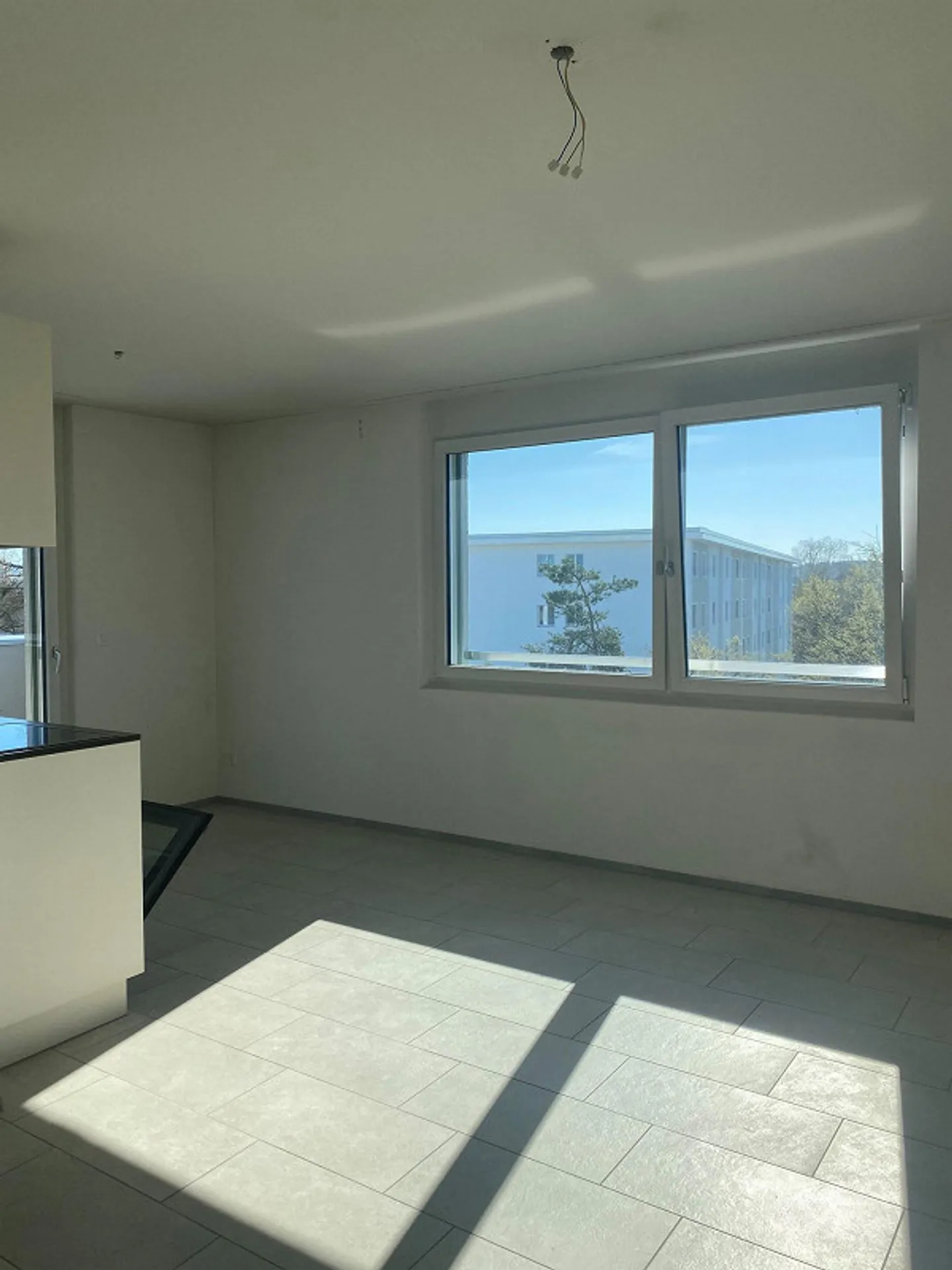 Modernes Apartment in Zürich-Seebach - Foto 7 von 9