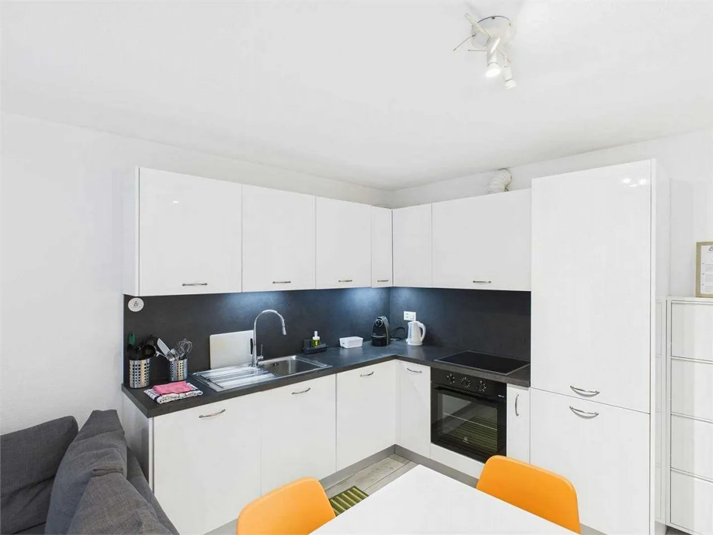 Opportunité d'investissement : Appartement 2,5 pièces meublé à Lugano - Photo 5 sur 13