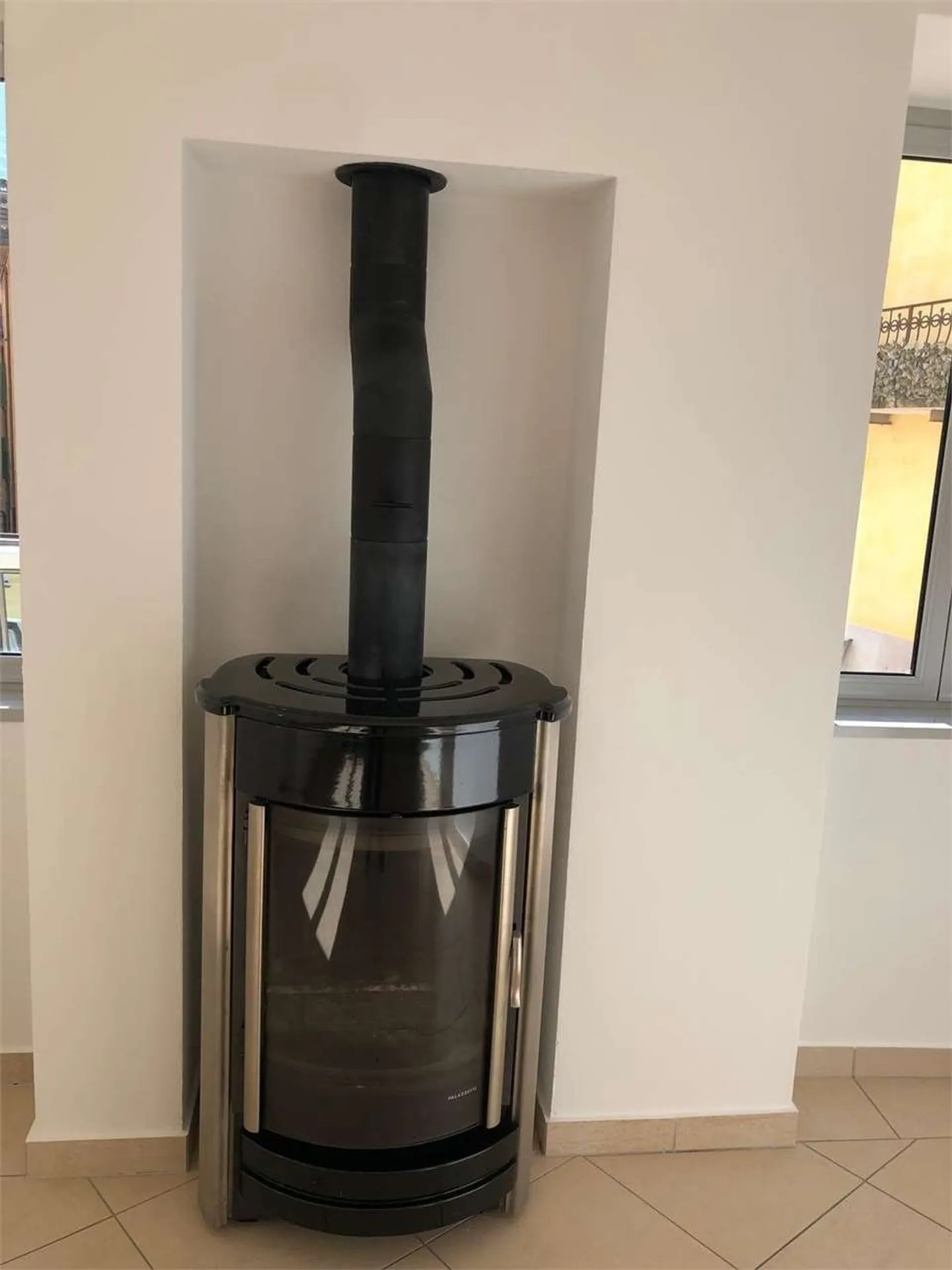 MELANO - Affittiamo un appartamento duplex di 4,5 stanze nel centro del paese - Foto 5 di 13