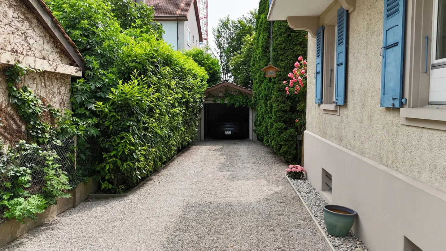 Charmantes renoviertes Reihenhaus im Herzen von Yverdon-les-Bains - Foto 3 von 11