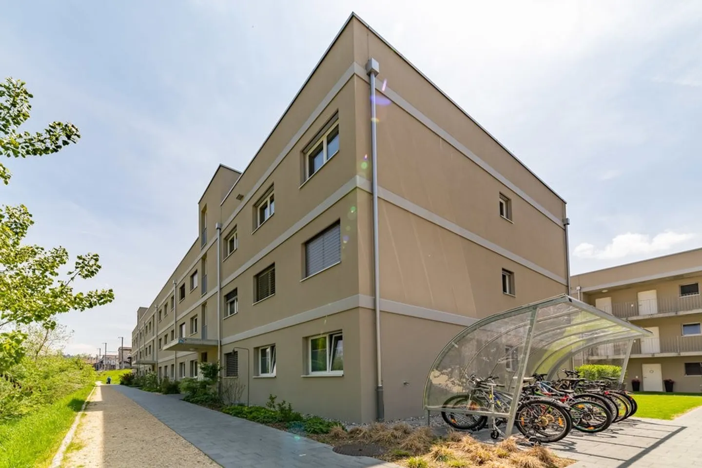 Appartamento moderno 3.5 locali - Foto 2 di 8