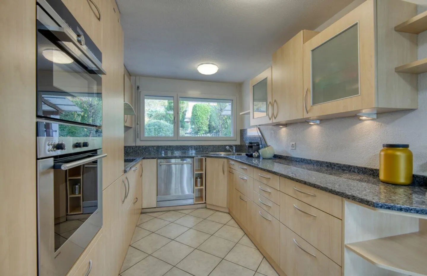 La maison familiale de 4,5 pièces aux portes de Zurich - Photo 3 sur 10