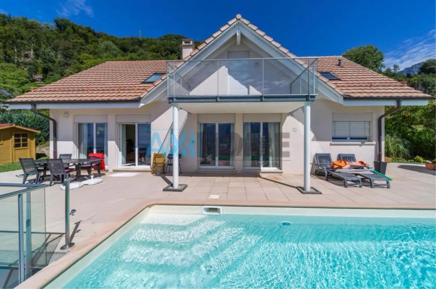 Chalet con Vista Lago - Foto 1 di 9