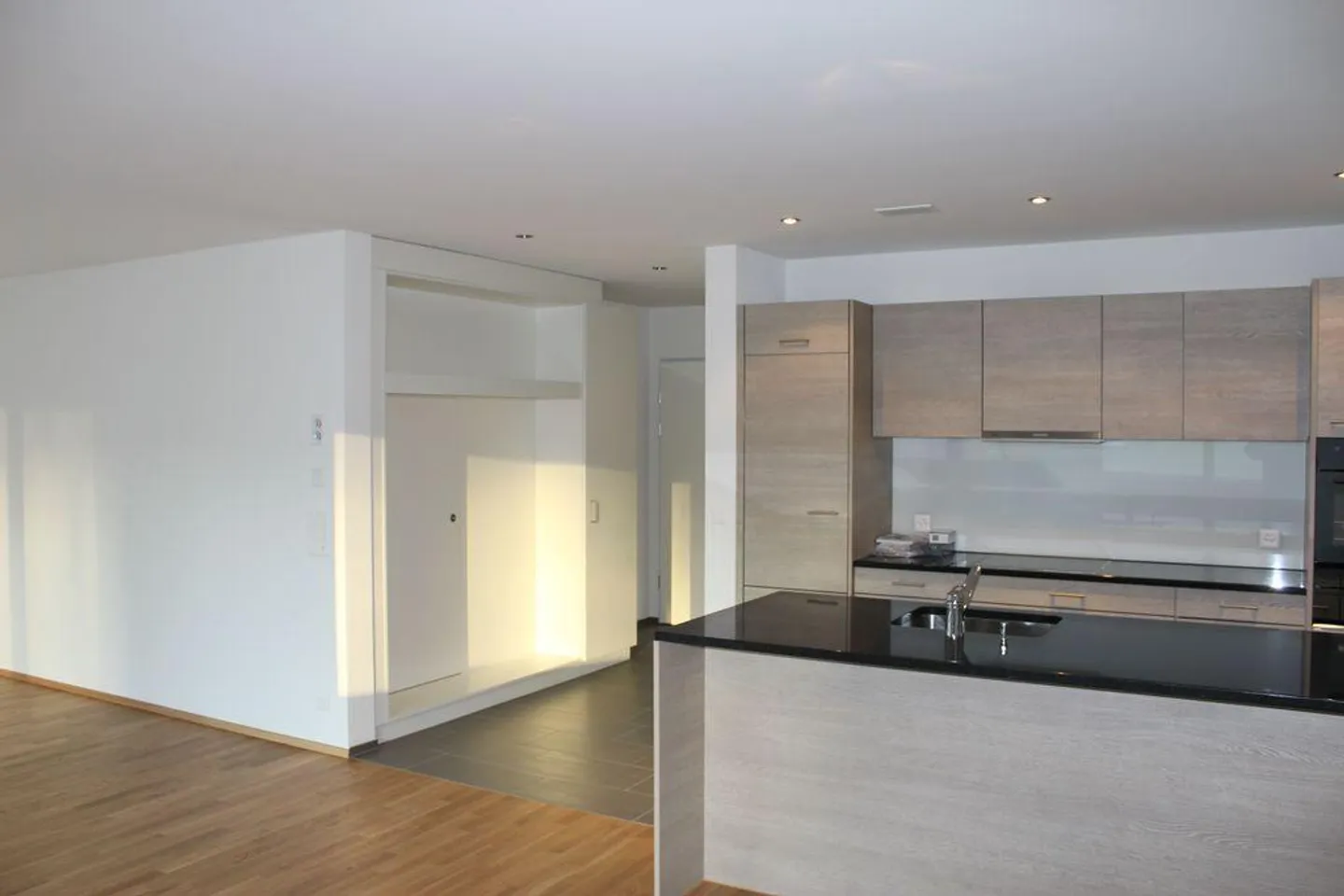 Your new home in Heerpark - modern 3.5 rooms with balcony - Photo 3 of 13