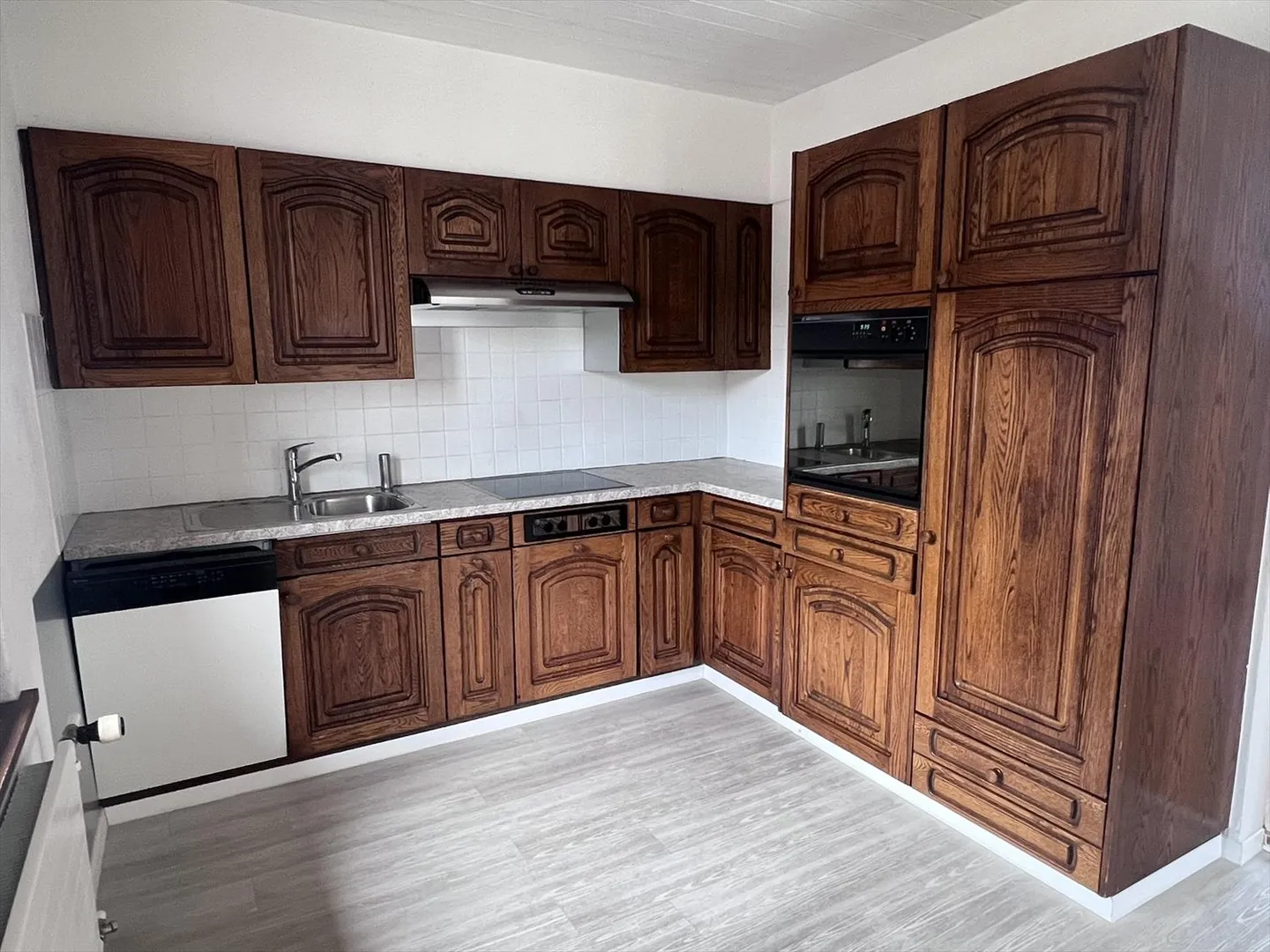 Appartamento 4.5 stanze - Foto 1 di 32