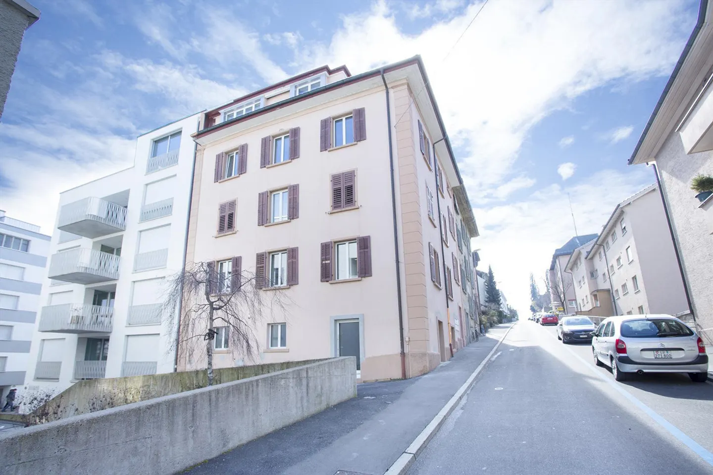 Studio / Office for Quiet Business in Lucerne for Rent - Photo 1 of 6
