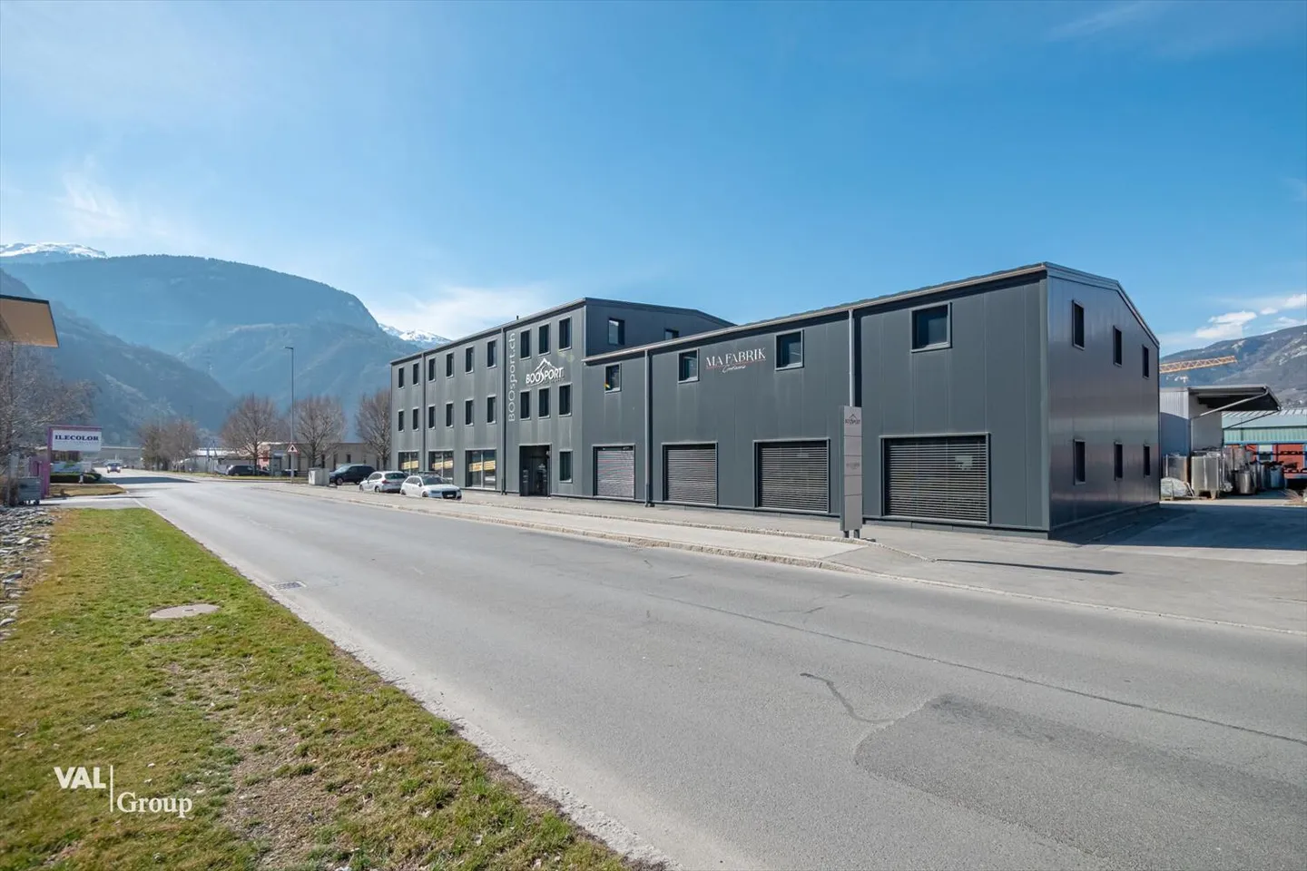 Moderne Gewerbehalle mit attraktiver Rendite - Foto 12 von 12