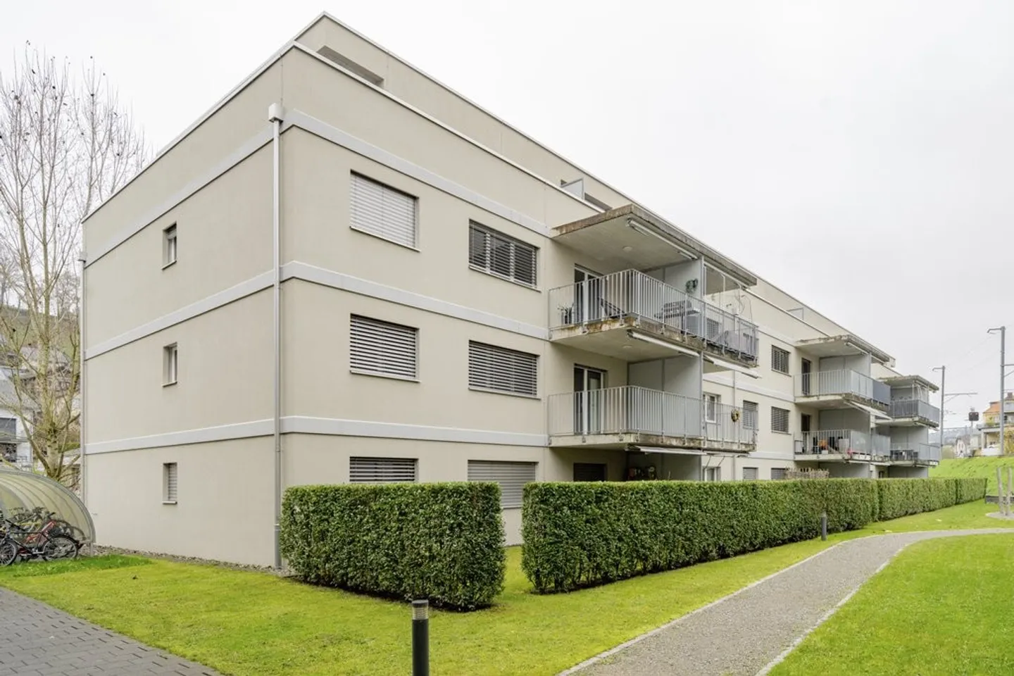 Appartement moderne 3.5 pièces - Photo 1 sur 8