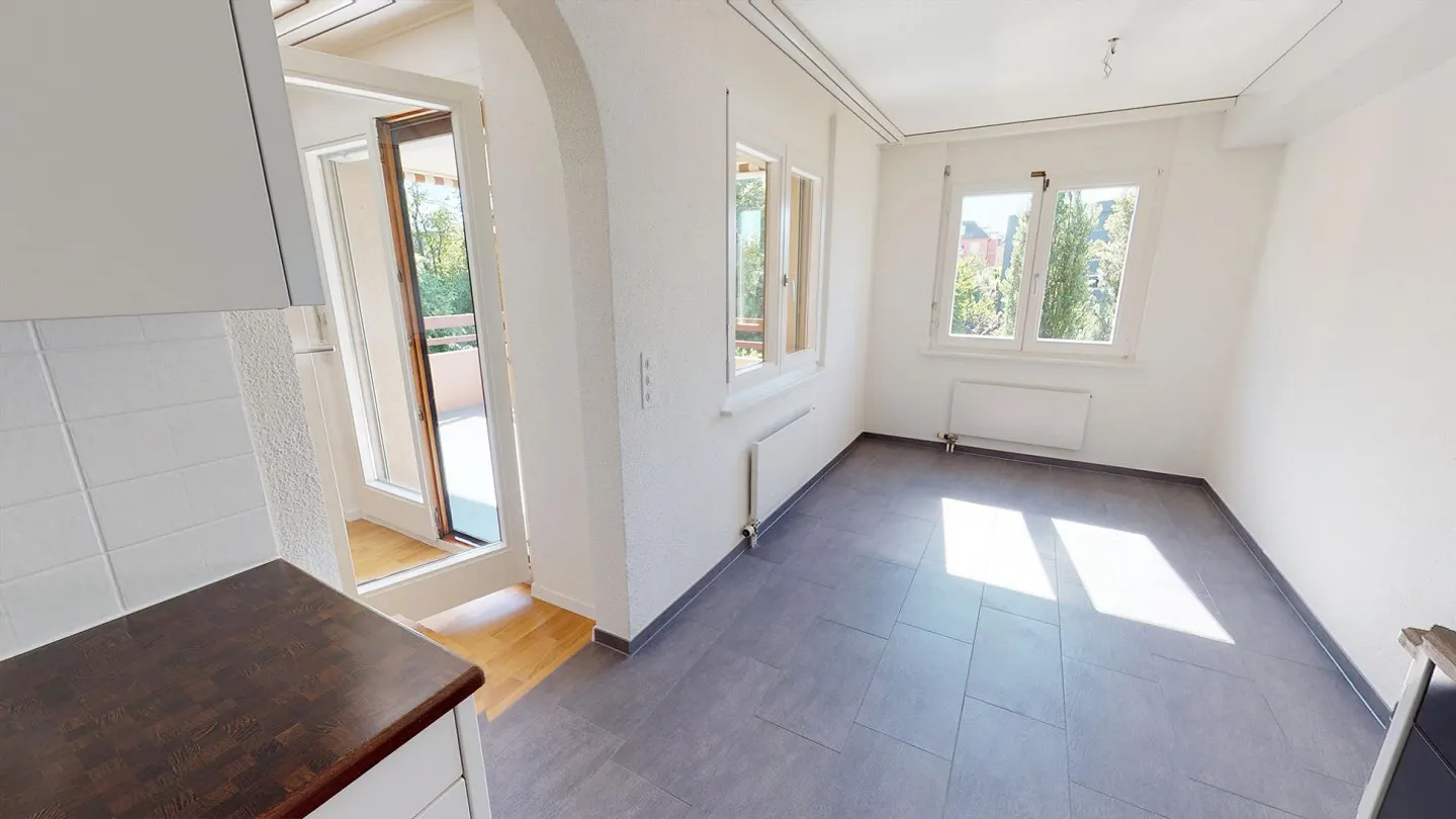 Geräumige Familienwohnung mit Blick - Foto 3 von 10