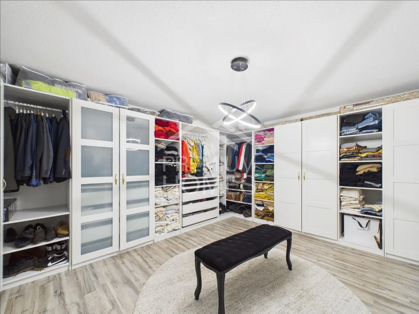 Space for Family, Peace, and Joy of Living - Photo 9 of 11