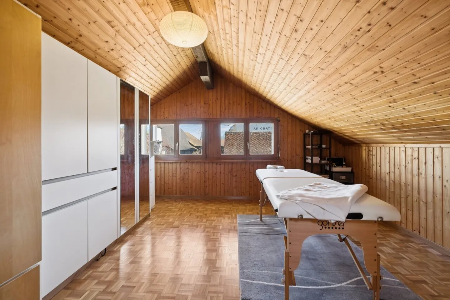 Angenehmes 5,5-Zimmer-Haus im Herzen des Dorfes - Foto 7 von 13