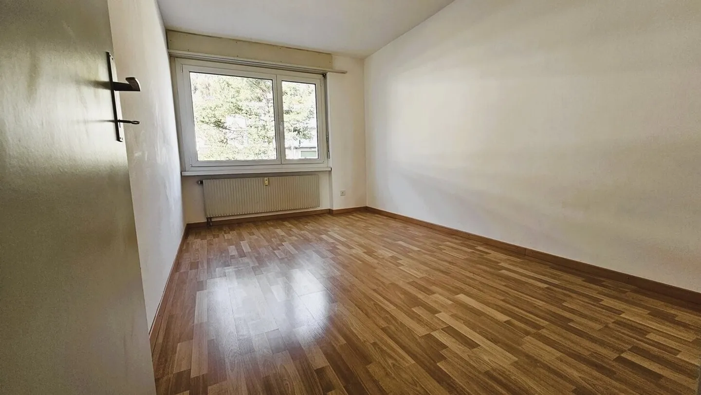 Apartment for rent - Photo 6 of 9