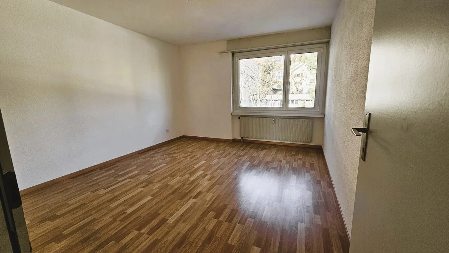 Apartment for rent - Photo 5 of 9