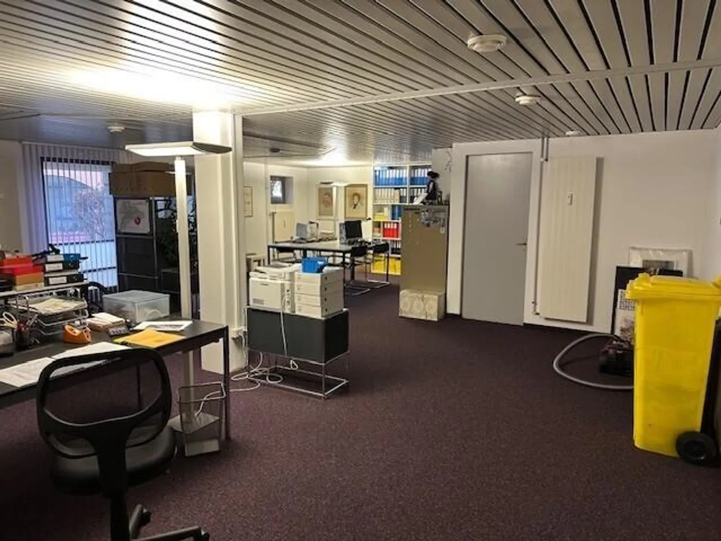 Commercial space on one level of 71 m2 - Photo 3 of 4