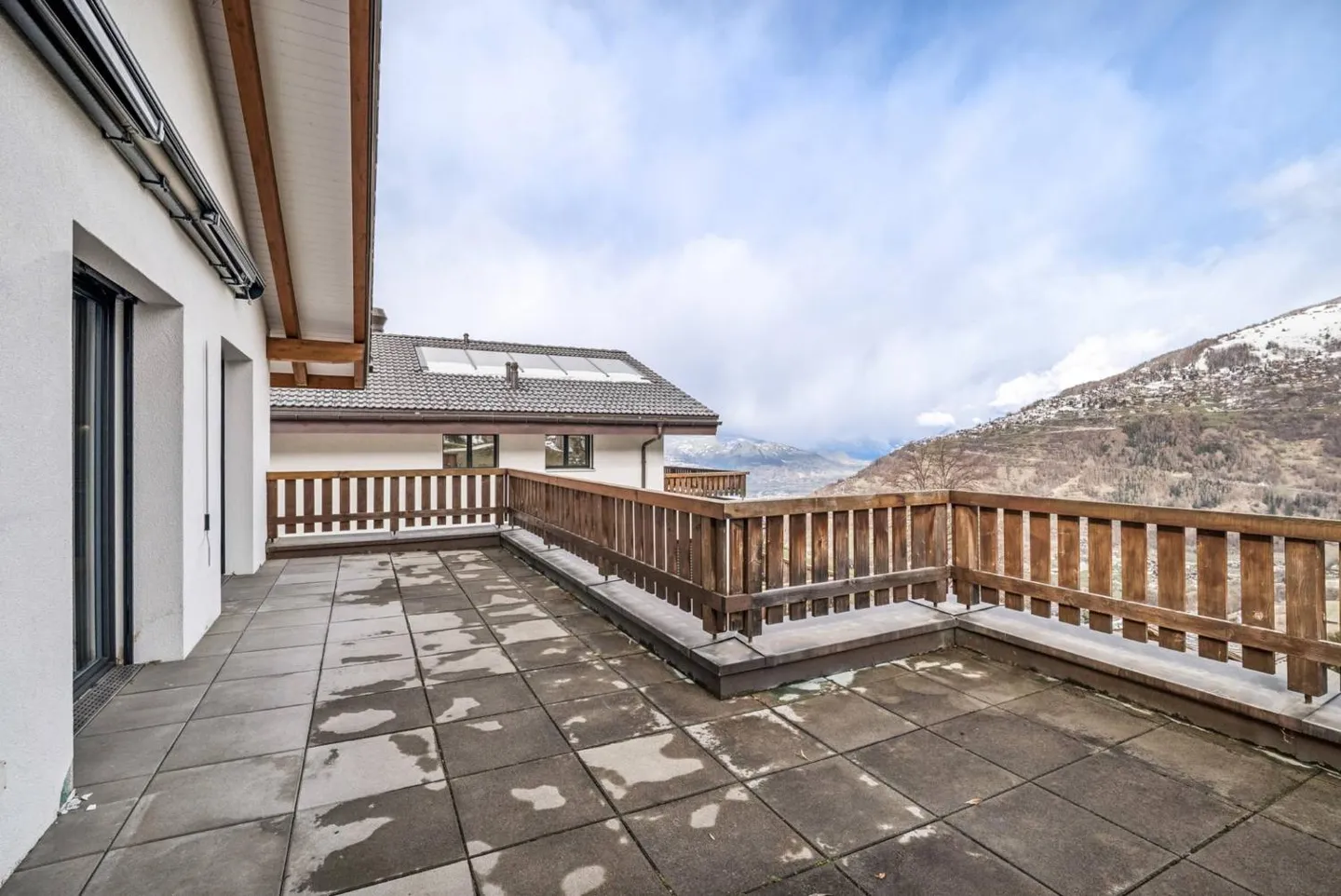 Neues Apartment in einer Zweitwohnung verfügbar! - Foto 6 von 6