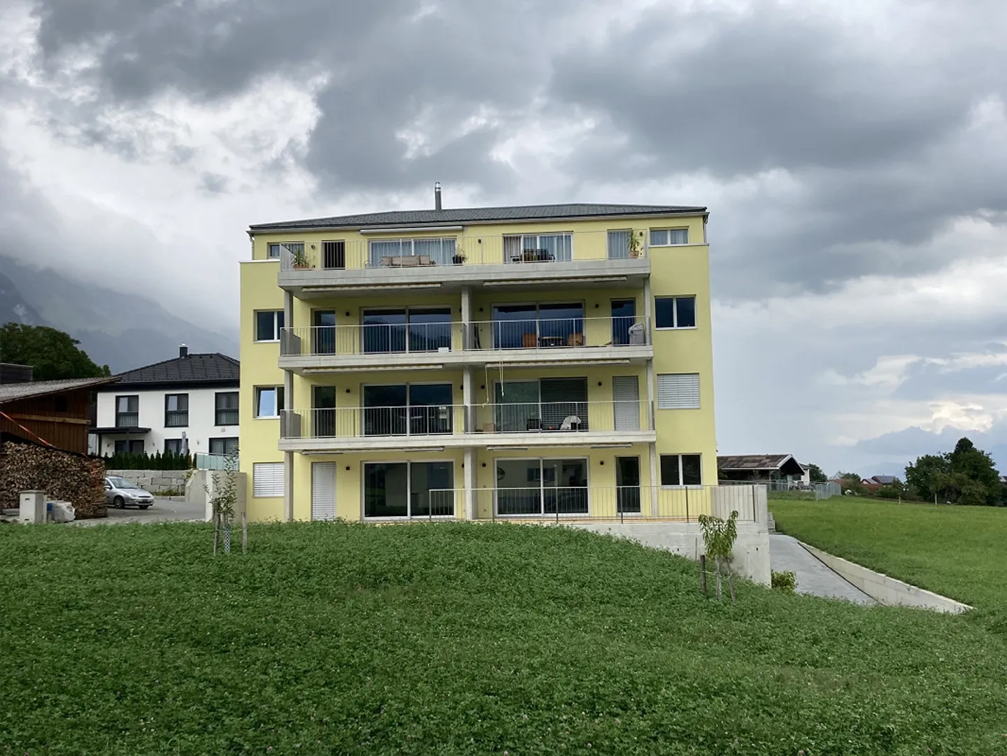 Charmante Wohnung mit Traumhaftem Blick - Foto 1 von 14
