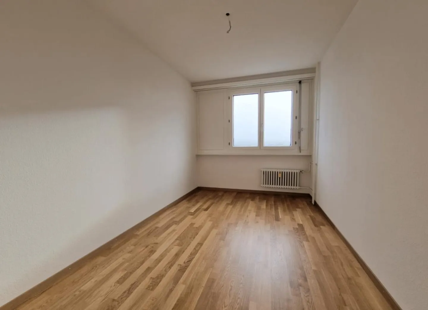 Well-kept, spacious 3.0-room apartment in a central location with a view... - Photo 5 of 9