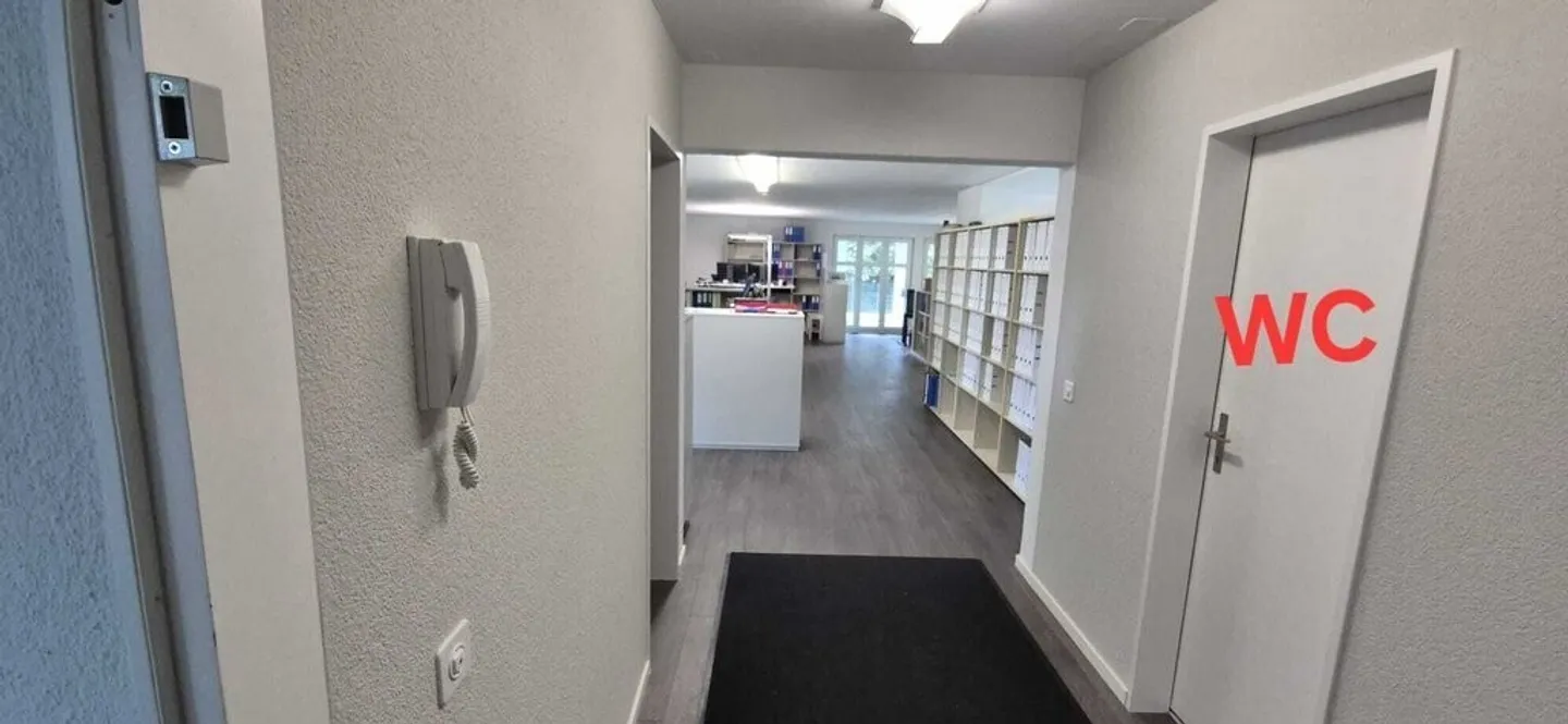 Espace de bureau polyvalent près du centre - Photo 5 sur 11