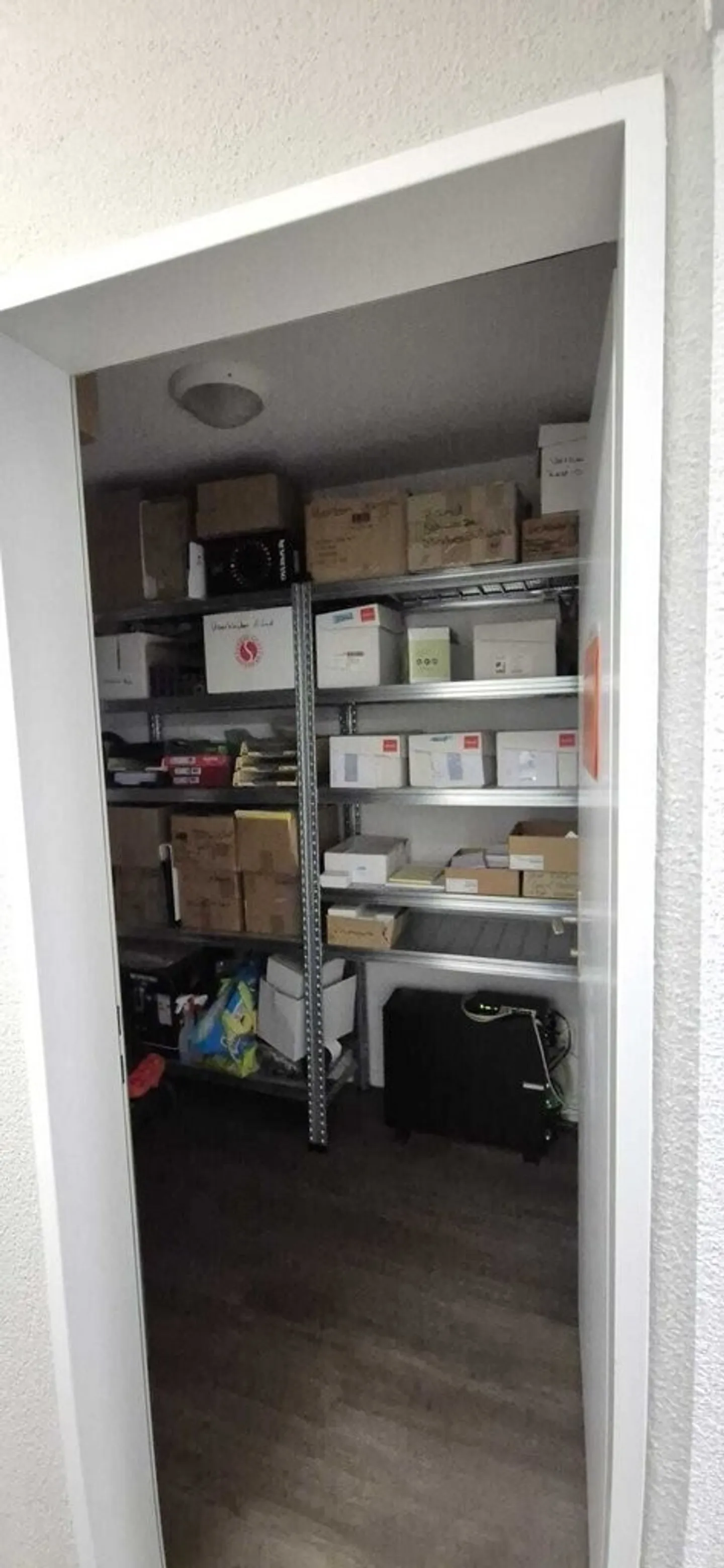 Espace de bureau polyvalent près du centre - Photo 10 sur 11