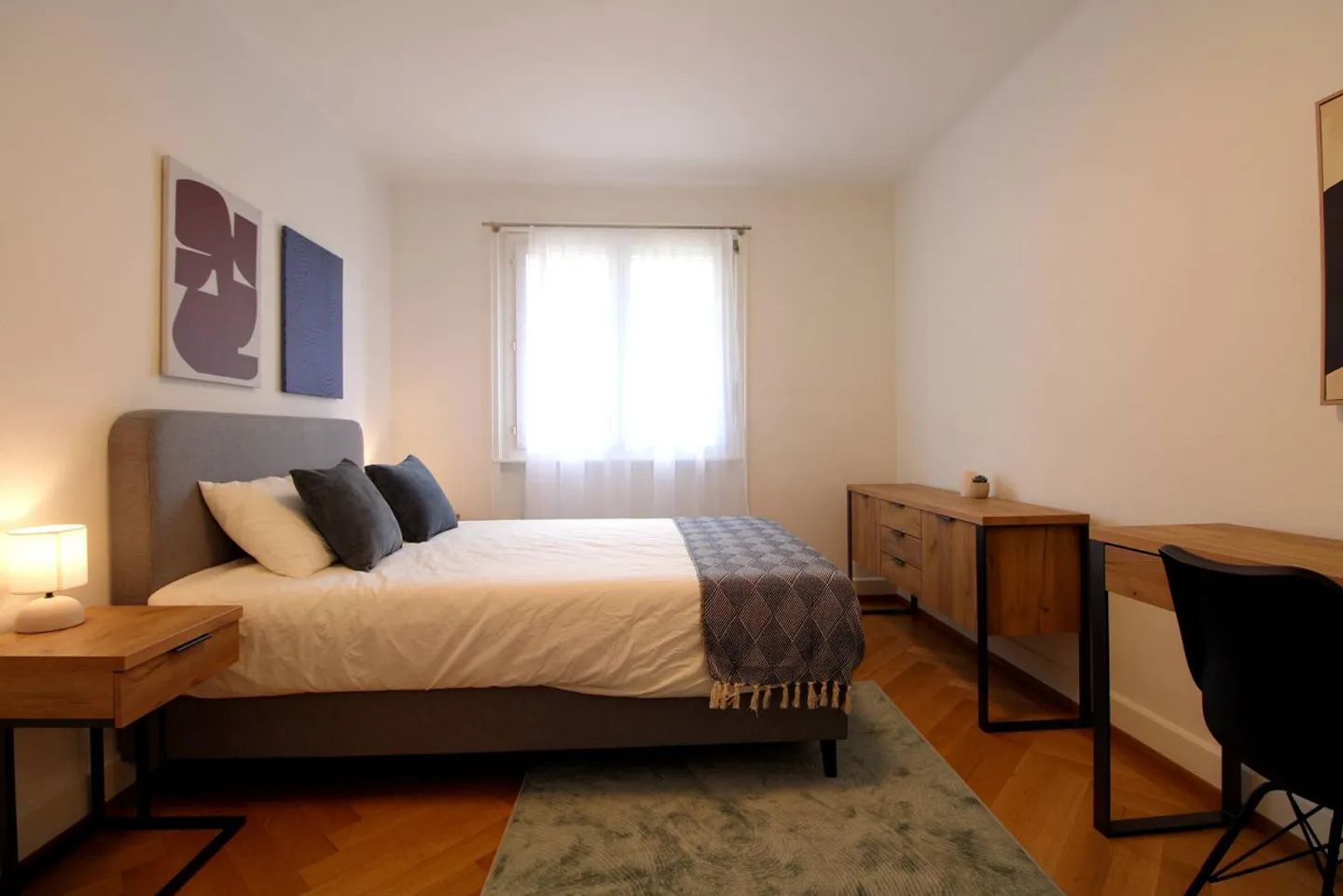 Coliving moderno tra vita lacustre e vita cittadina a Losanna - Foto 2 di 12