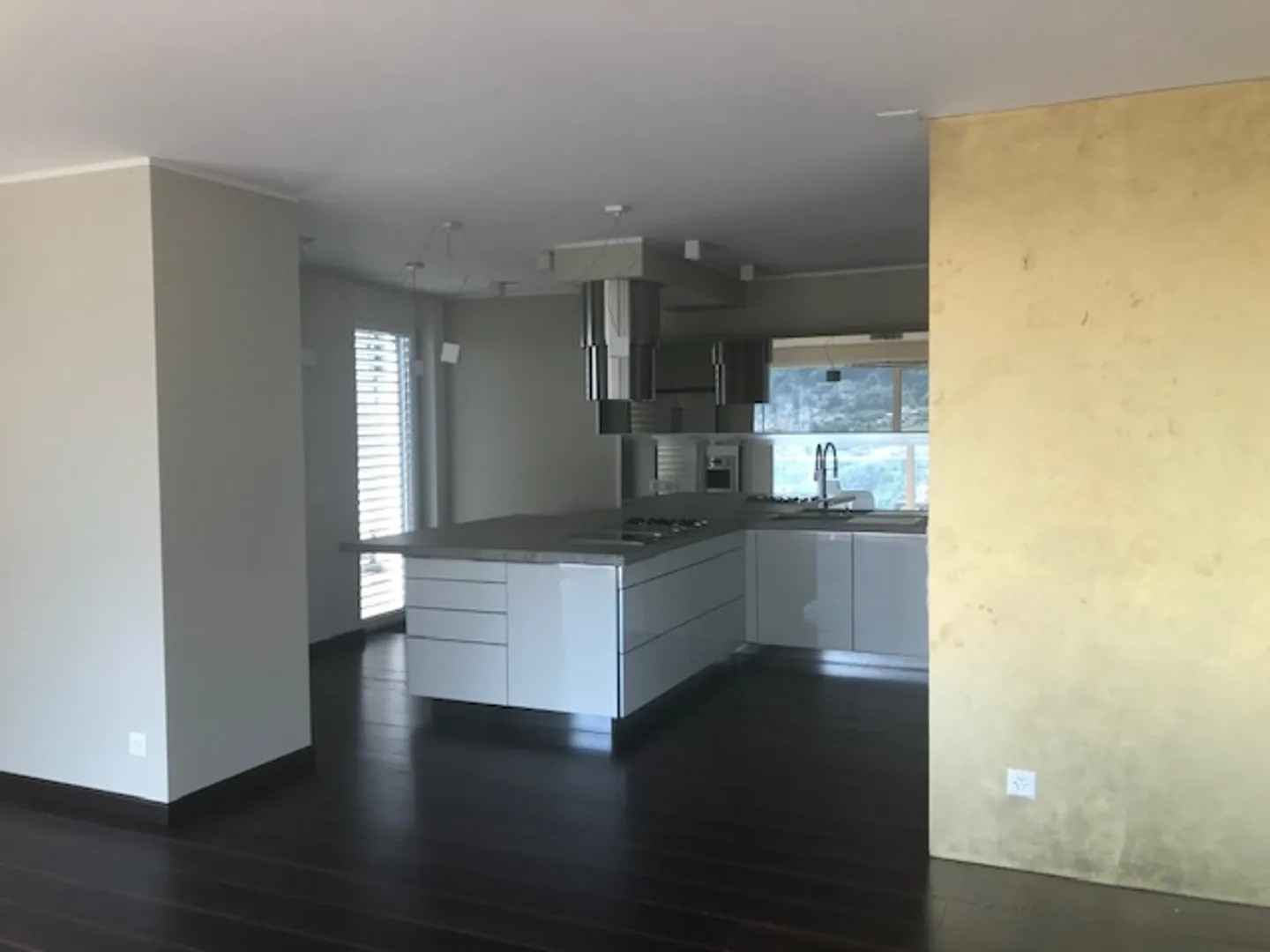 3.5 Room ground floor apartment - Photo 4 of 5