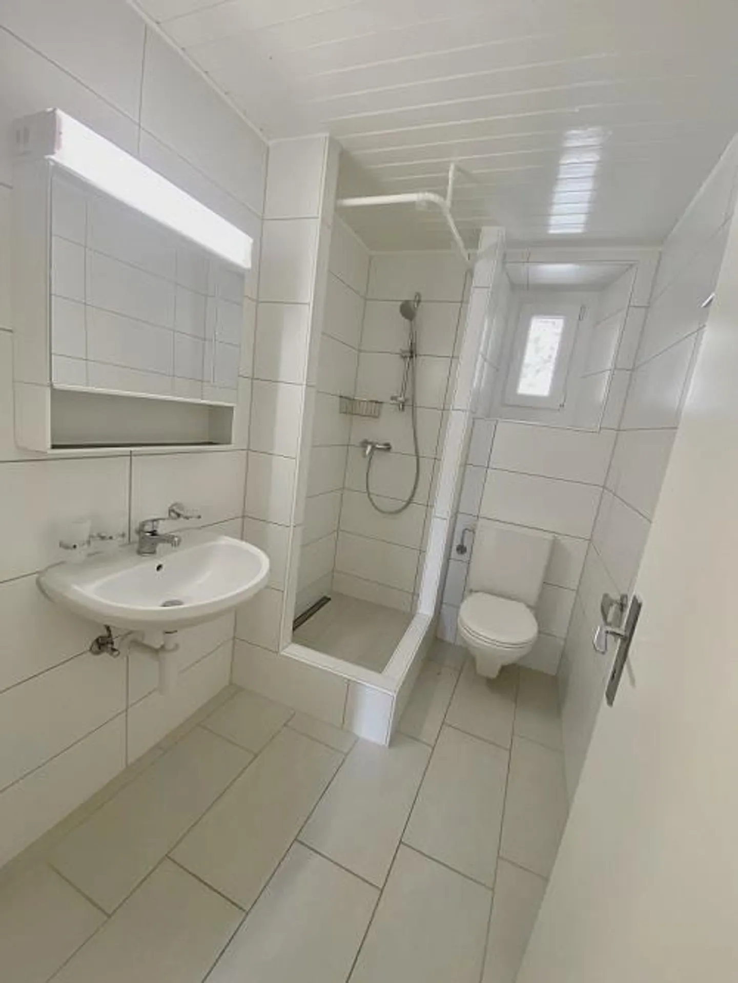 Nouvel appartement rénové dans la vieille ville de Fribourg - Photo 6 sur 6