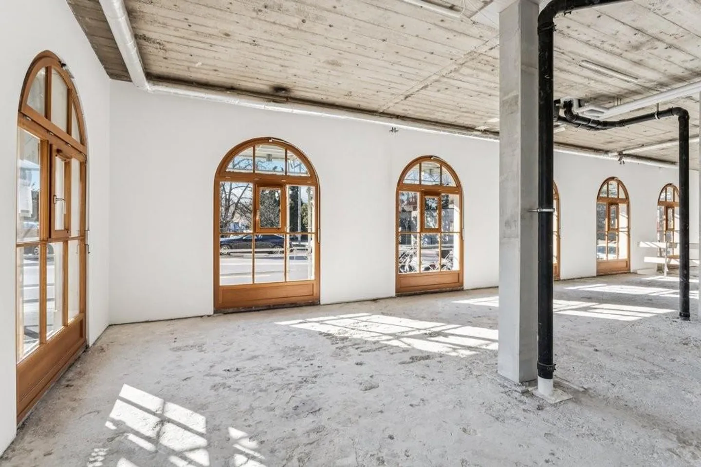 Unità commerciale in affitto - Place du Rondeau, Vieux-Carouge - Foto 4 di 11