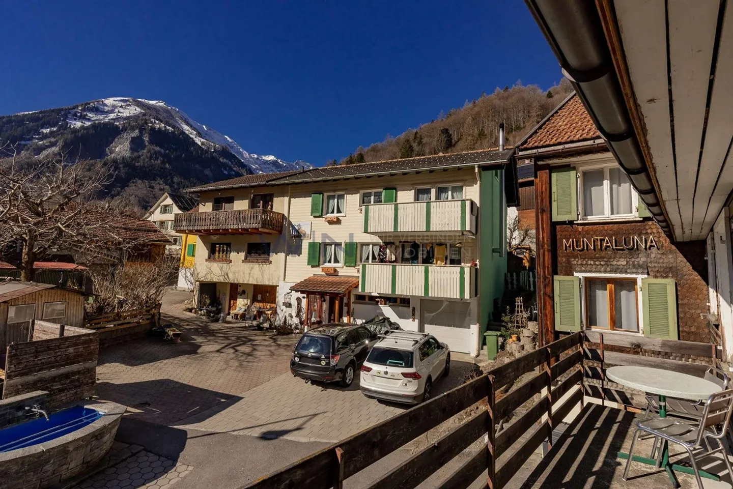 Charming sunny living solution (furnished) - Photo 5 of 6