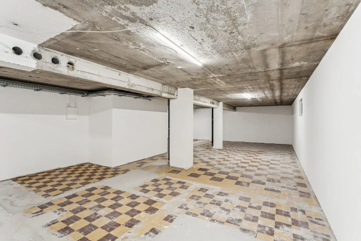 Unità commerciale in affitto - Place du Rondeau, Vieux-Carouge - Foto 9 di 11