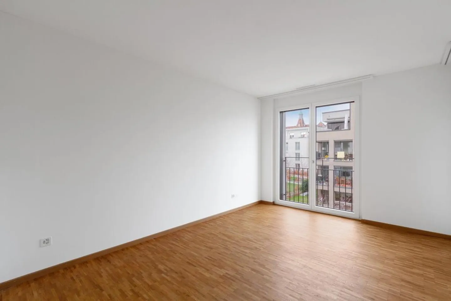 AFFITTARE SENZA CAUZIONE - Vivere in città in una posizione privilegiata - Foto 9 di 12