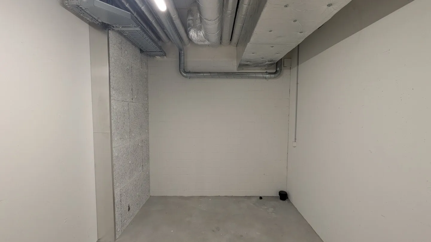 10.9m2 Storage Room Winterthur - Else-Züblin-Strasse 76 - Photo 1 of 10
