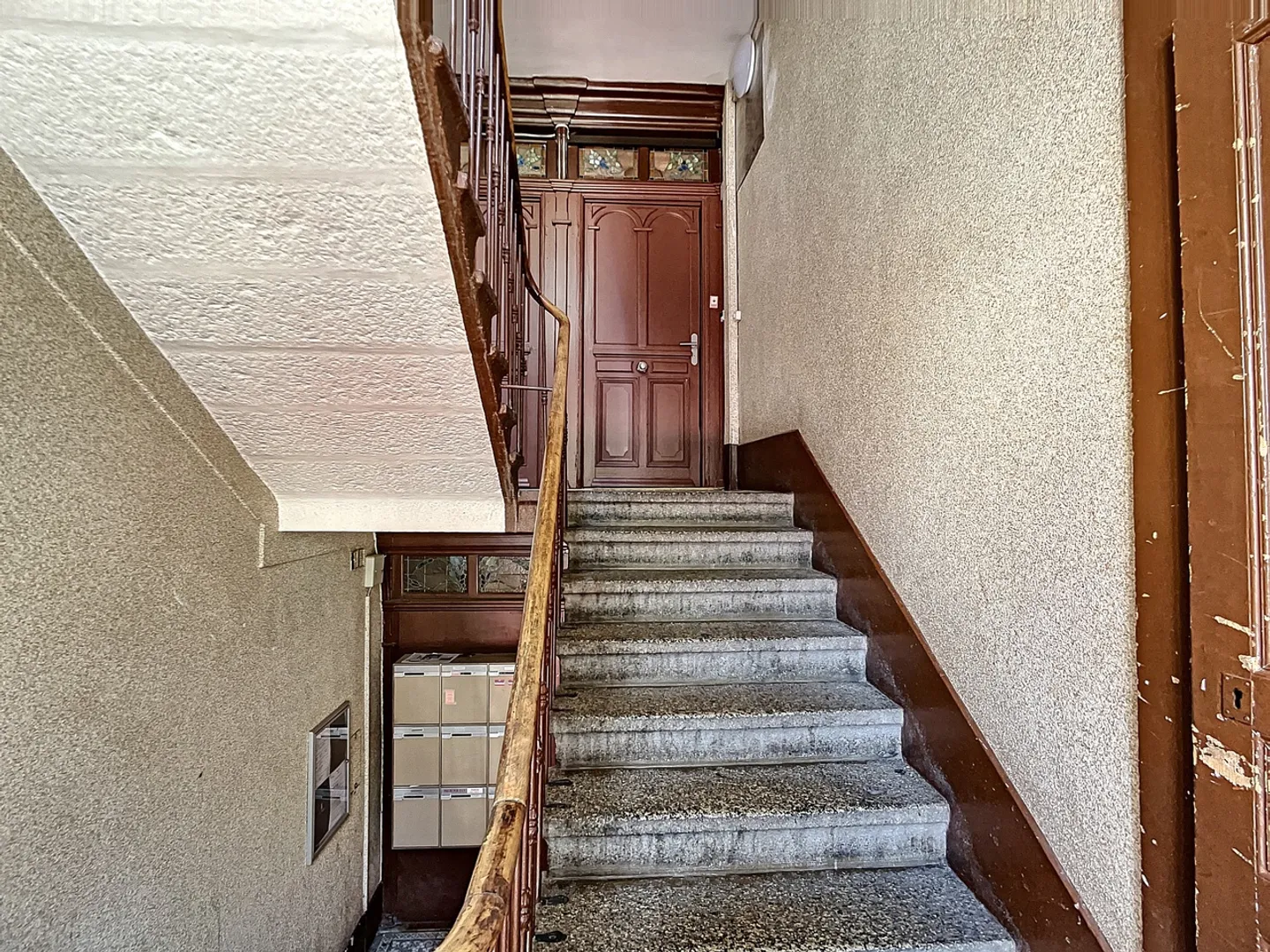 Bâtiment locatif - Photo 3 sur 10