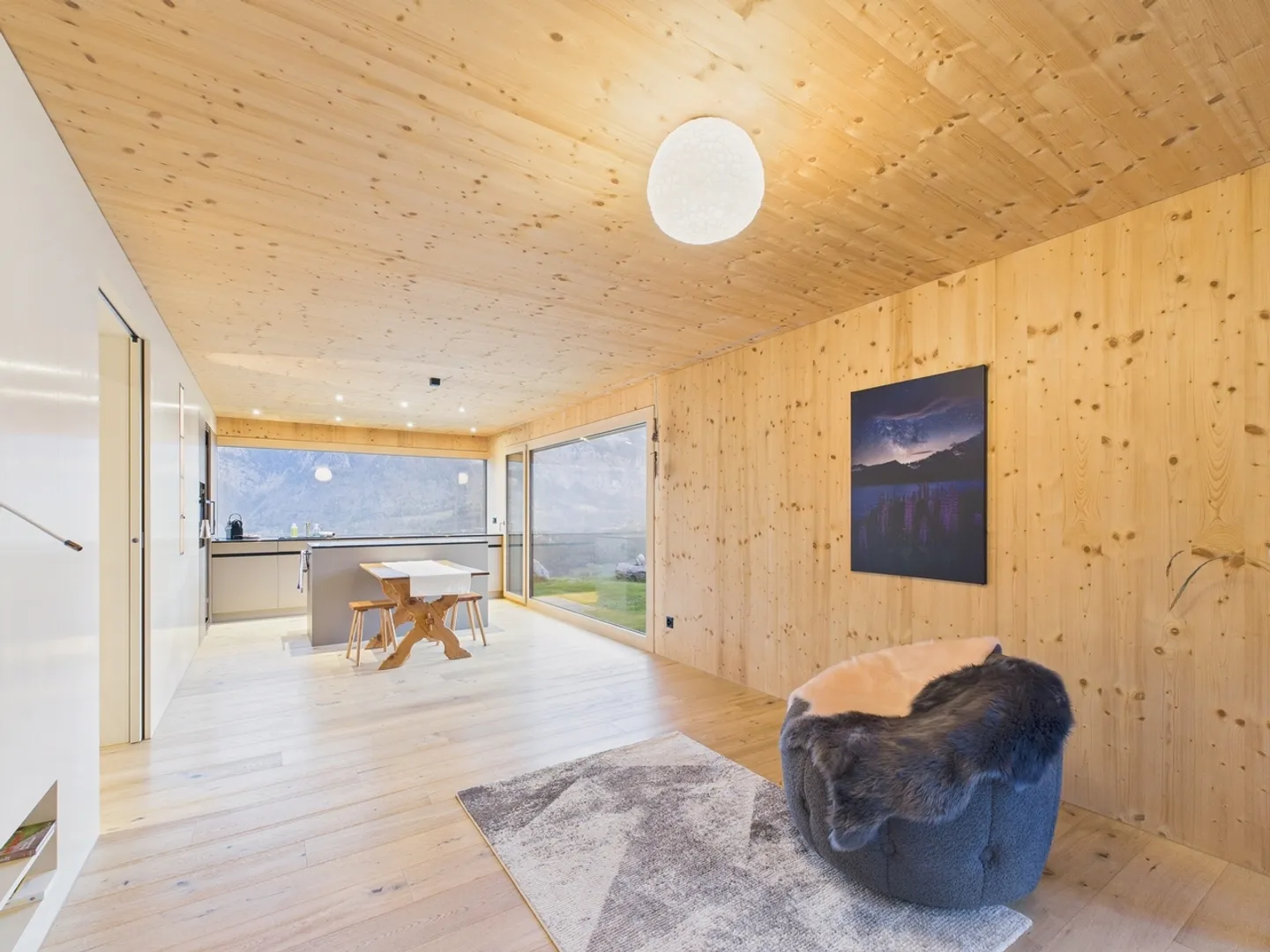 Exclusive 3.5-room terrace apartment with breathtaking mountain panorama in Flumserberg Portel - Photo 2 of 10