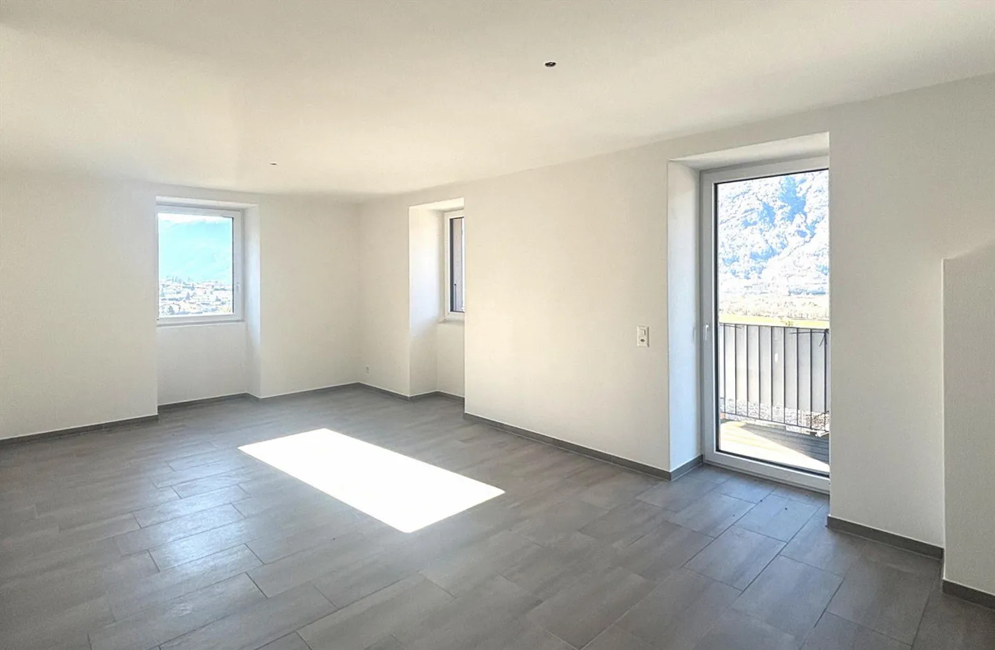 New duplex apartment in a very quiet area - Photo 5 of 12