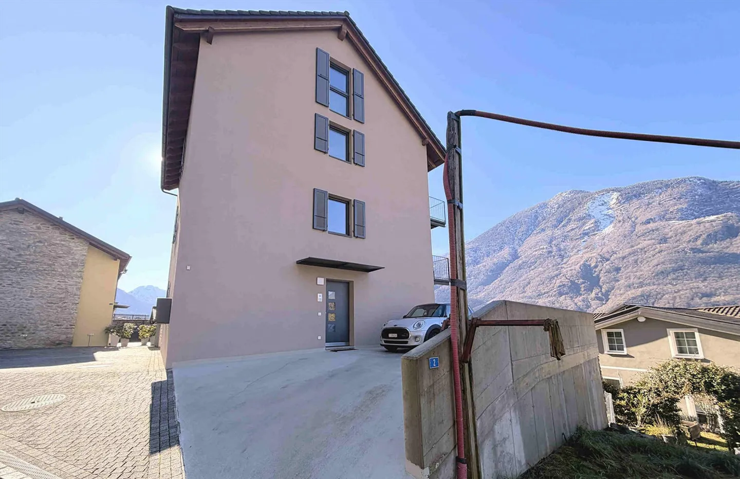 New duplex apartment in a very quiet area - Photo 2 of 12