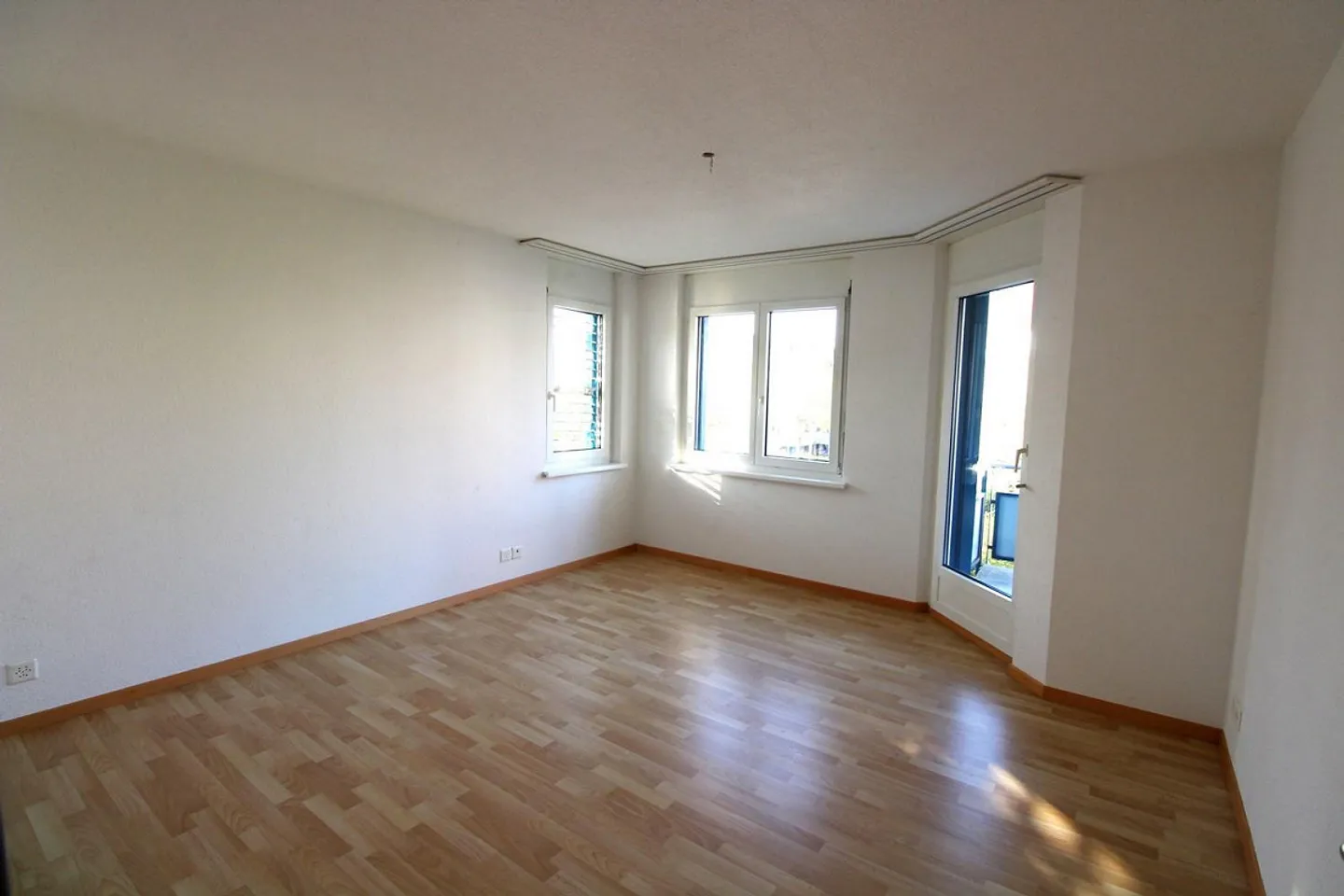 Living in a quiet and green environment - Photo 2 of 6